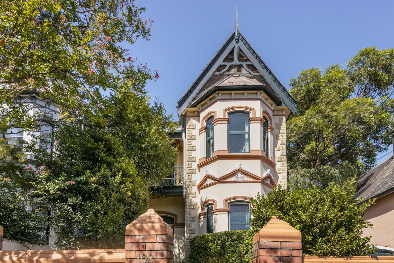 4 bedrooms House in 108 Stanmore Road STANMORE NSW, 2048