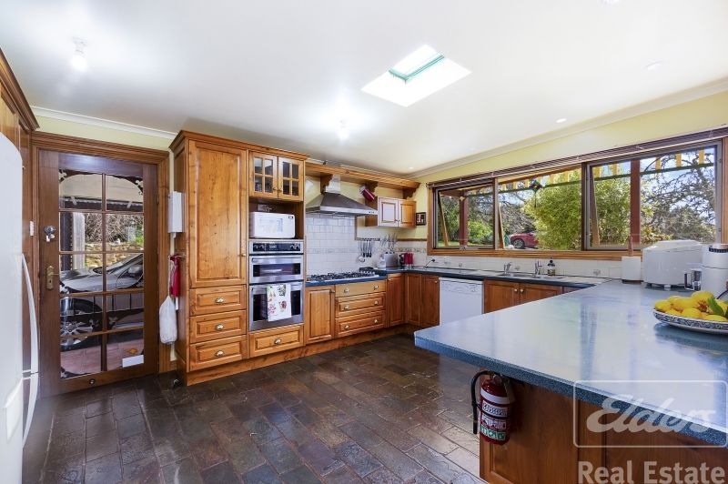 77 Flinders Street, Beauty Point TAS 7270, Image 2