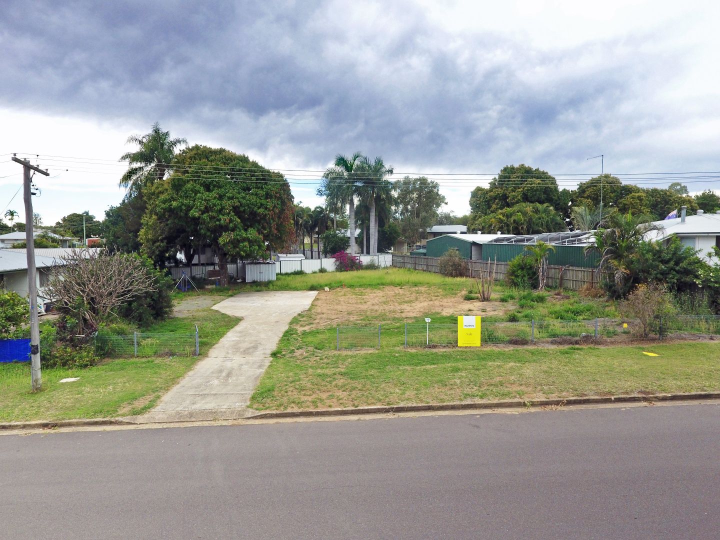 4 Hicks Street, Moura QLD 4718, Image 1