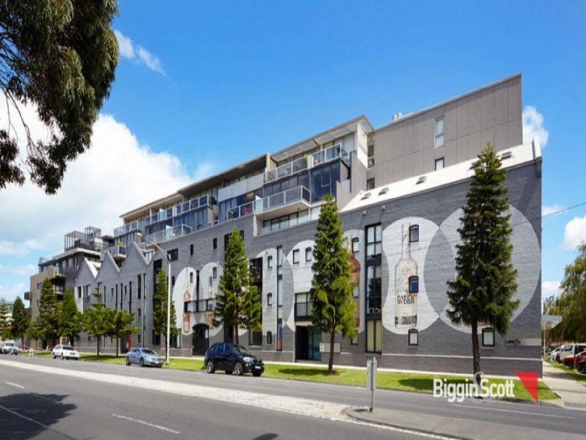 2 bedrooms Apartment / Unit / Flat in 208/19 Pickles Street PORT MELBOURNE VIC, 3207