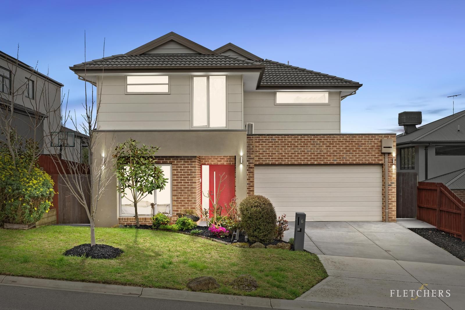 5 bedrooms House in 6 Columbia Boulevard CHIRNSIDE PARK VIC, 3116