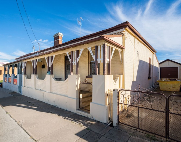 106 Keppel Street, Bathurst NSW 2795