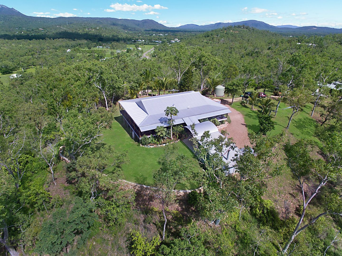 8 Hancock Road, Alligator Creek QLD 4816, Image 1