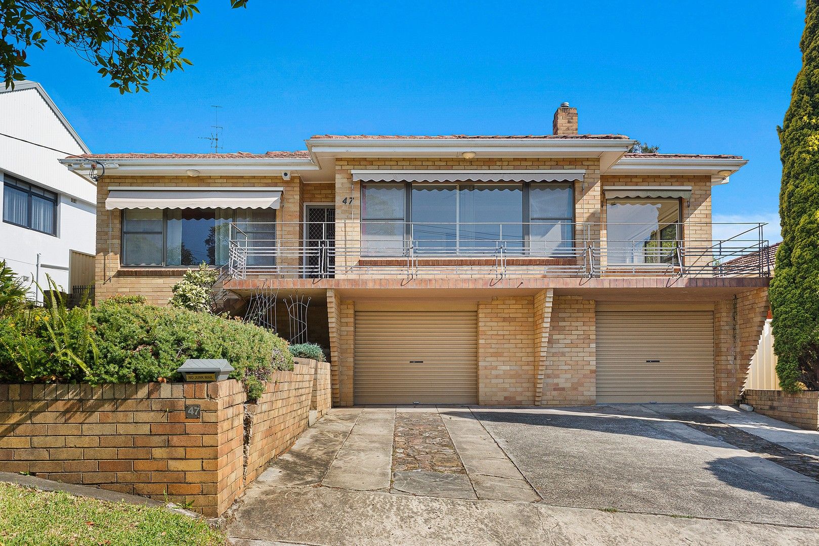 47 Stanleigh Crescent, West Wollongong NSW 2500