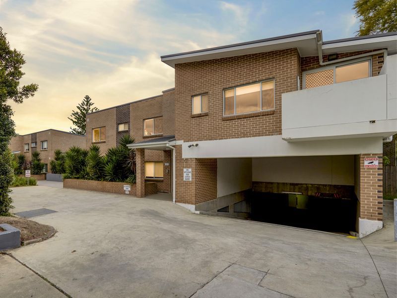 21/8A Northcote Road, Hornsby NSW 2077