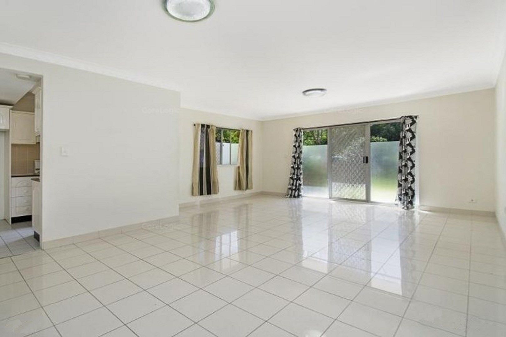 3 bedrooms Apartment / Unit / Flat in 1/34 Harbourne Road KINGSFORD NSW, 2032