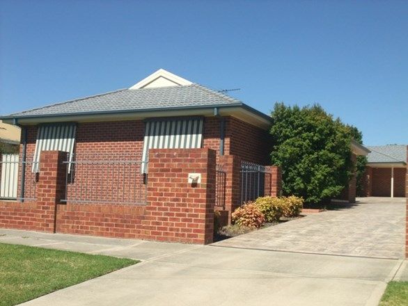 3 bedrooms Townhouse in 1/106 Docking Street WODONGA VIC, 3690