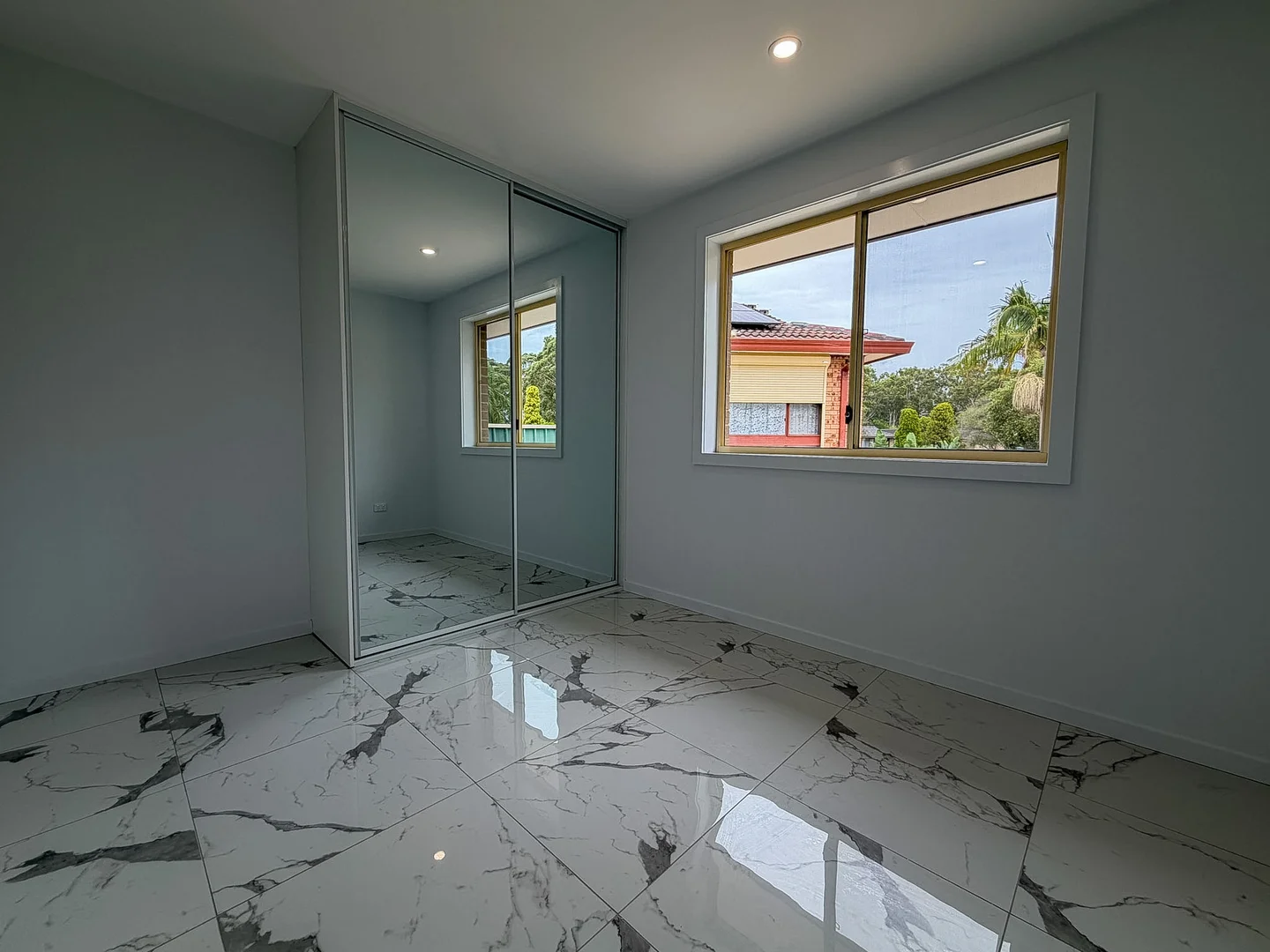 Additional image 3 of 4a Page Close, Minto NSW 2566