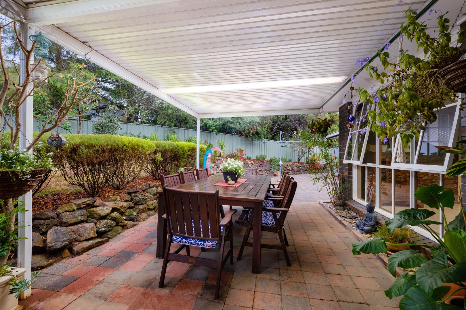 6 Mayfair Court, West Albury NSW 2640, Image 2