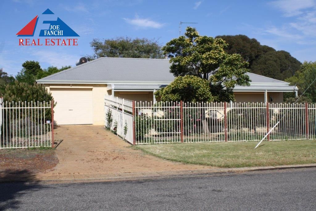 3 bedrooms House in 19 Harper Street NARROGIN WA, 6312