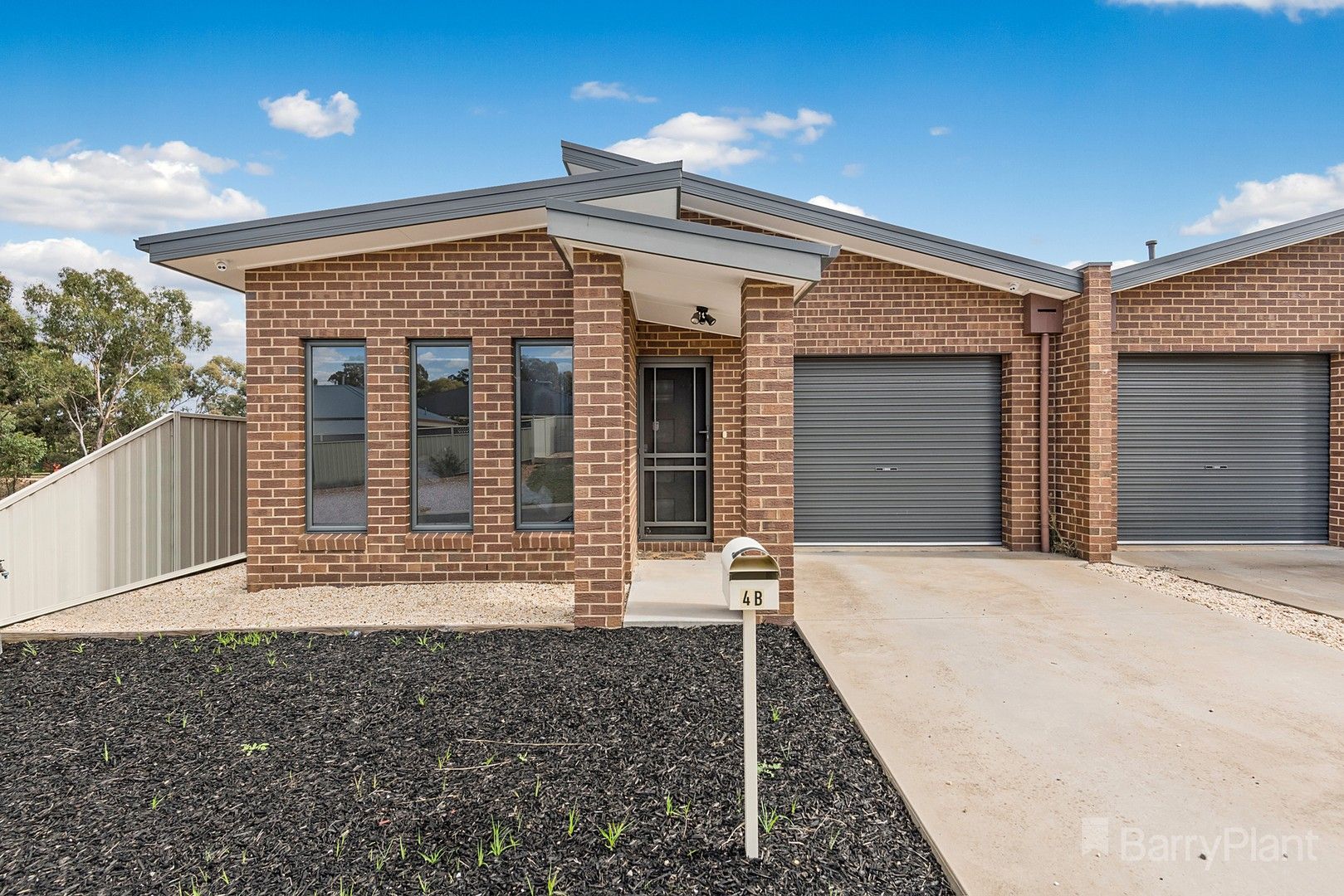 3 bedrooms House in 4B Bronze Drive KANGAROO FLAT VIC, 3555
