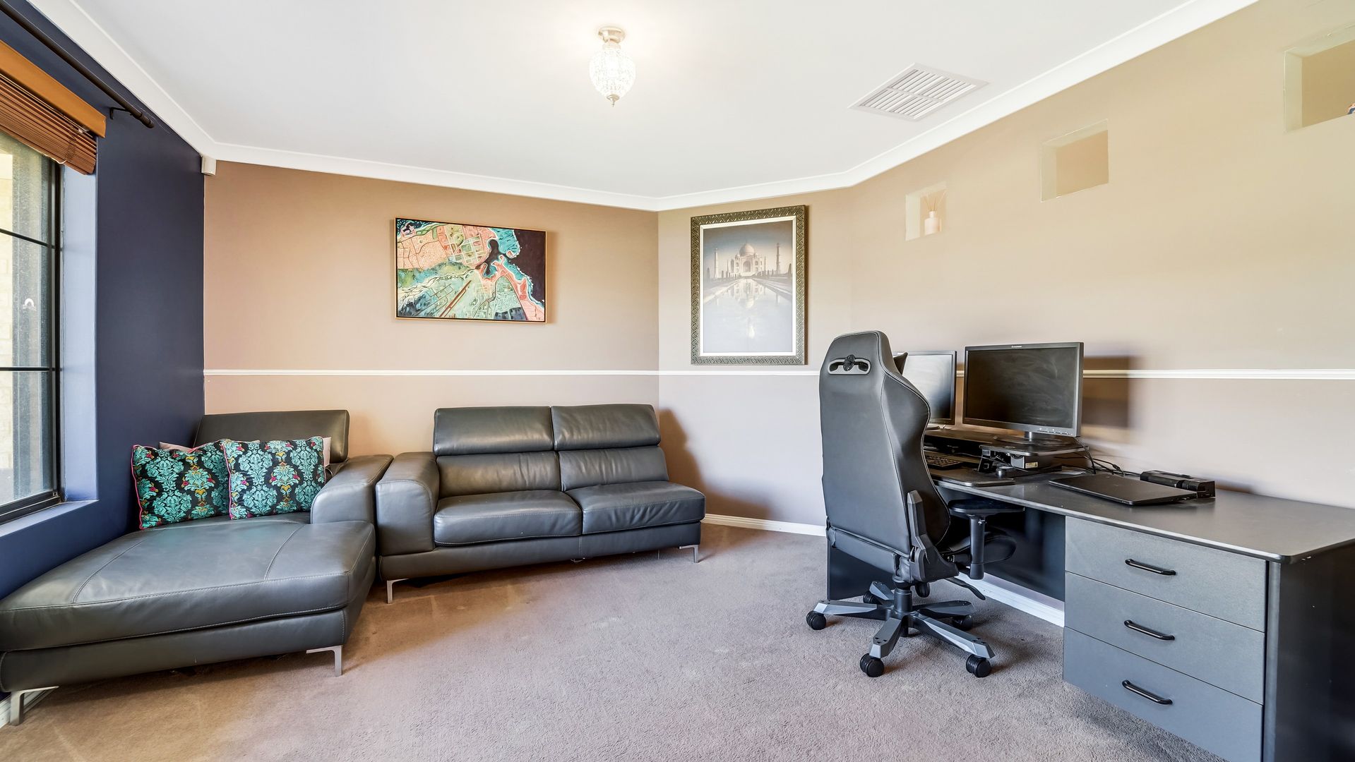 37 Eastcliff Street, Madeley WA 6065, Image 2