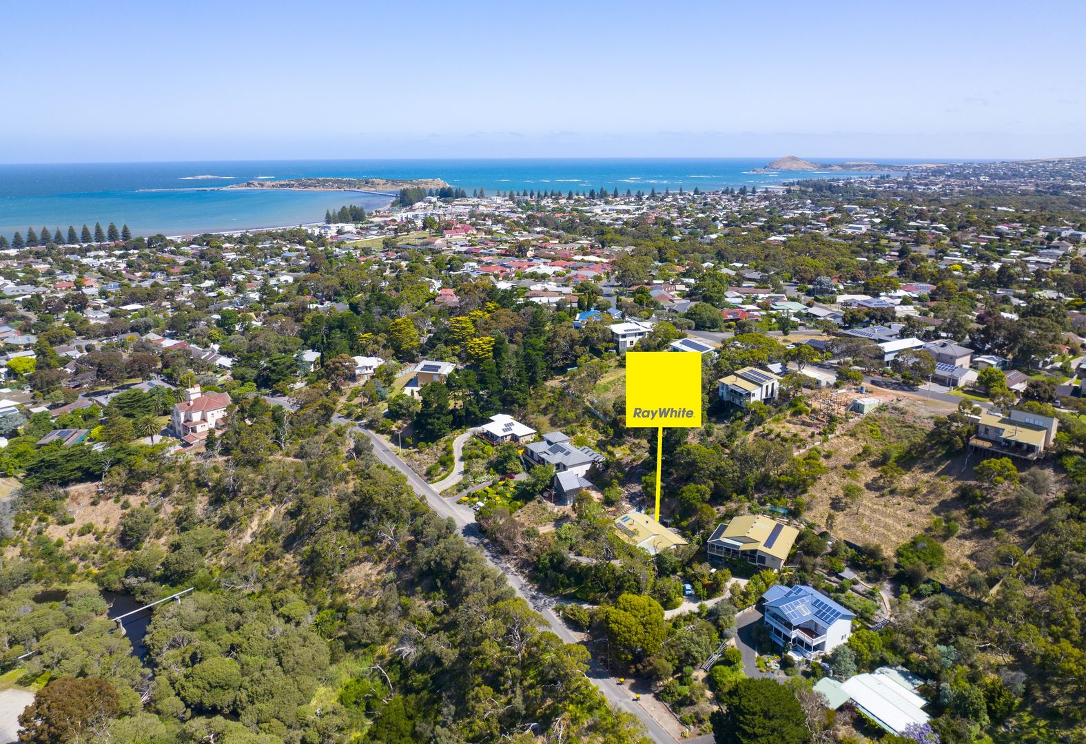 39 Gum Avenue, Victor Harbor SA 5211, Image 2