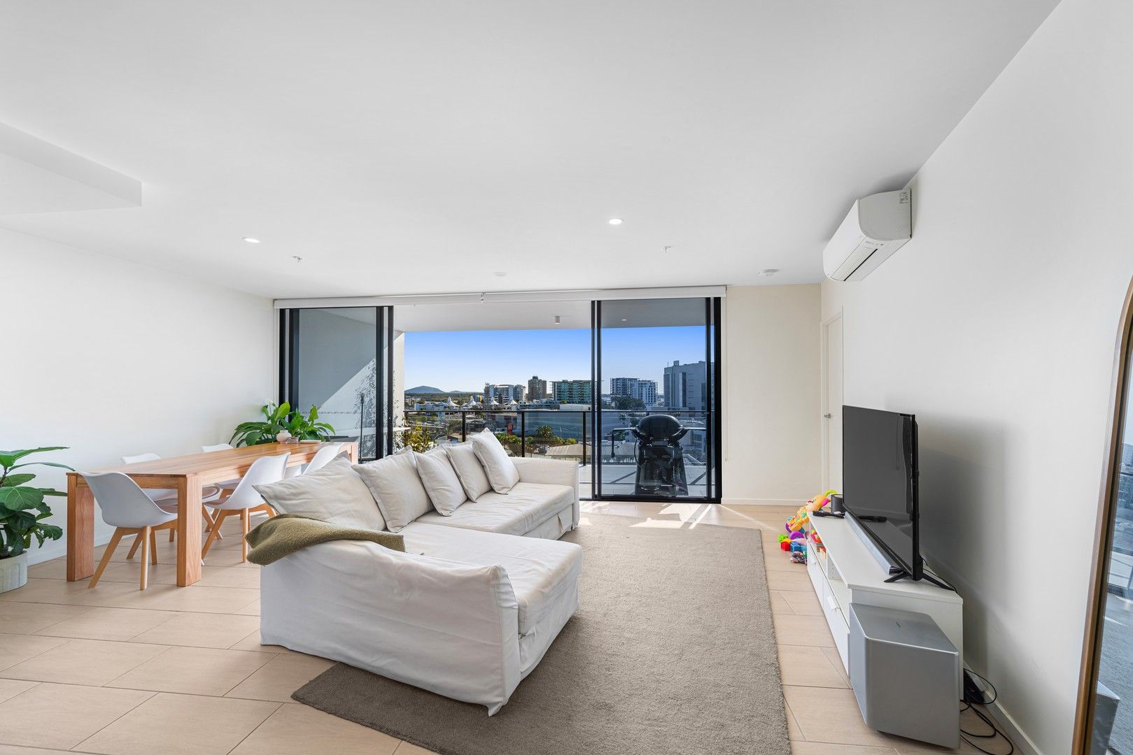 801/9 Market Lane, Maroochydore QLD 4558, Image 2