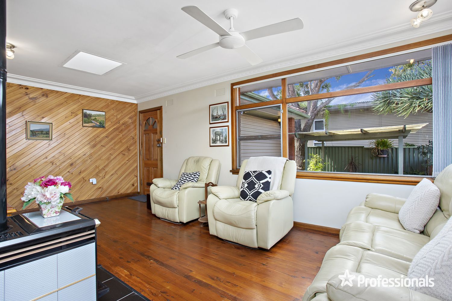16 Curzon Road, Padstow Heights NSW 2211, Image 1