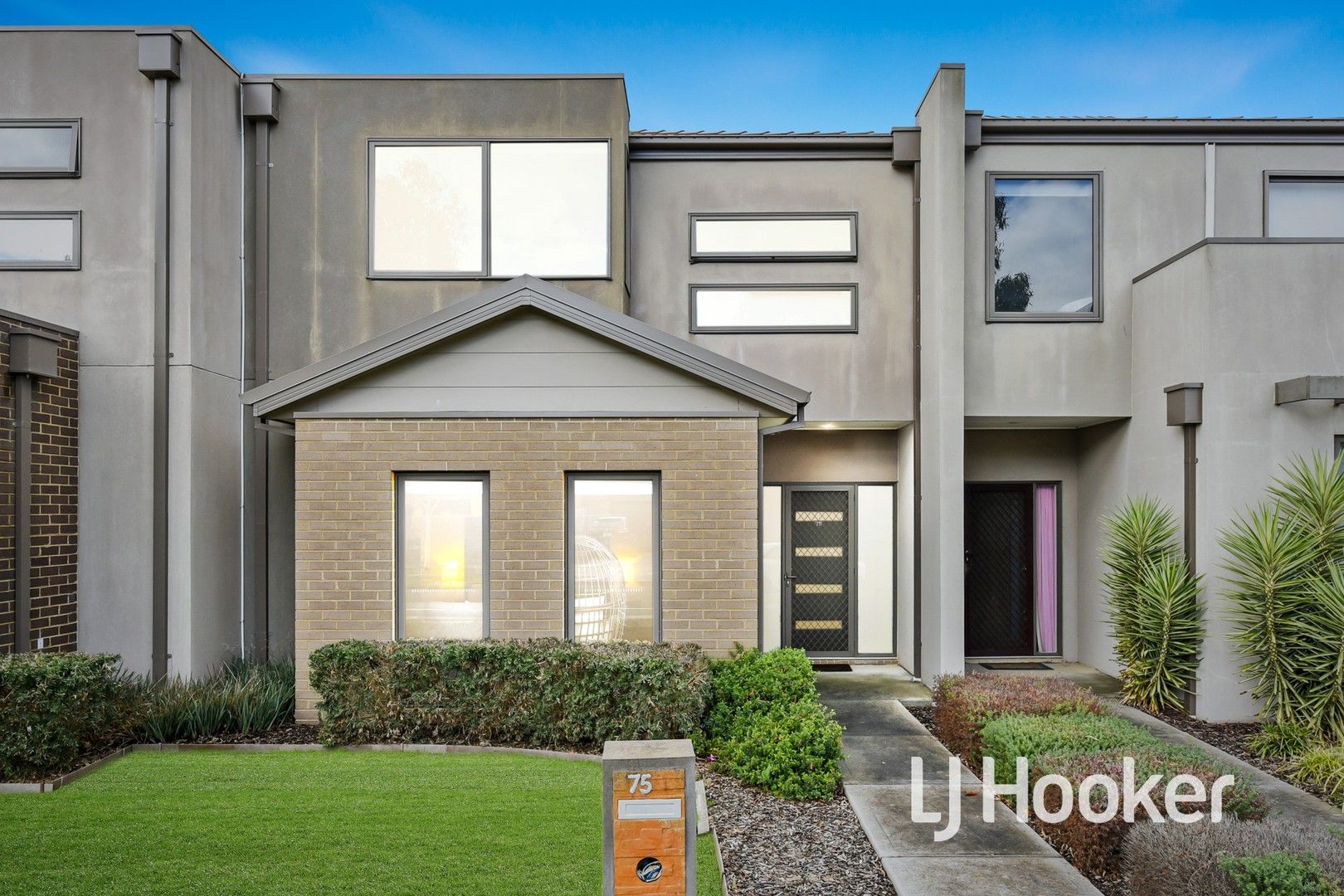 75 Fiorelli Boulevard, Cranbourne East VIC 3977, Image 0