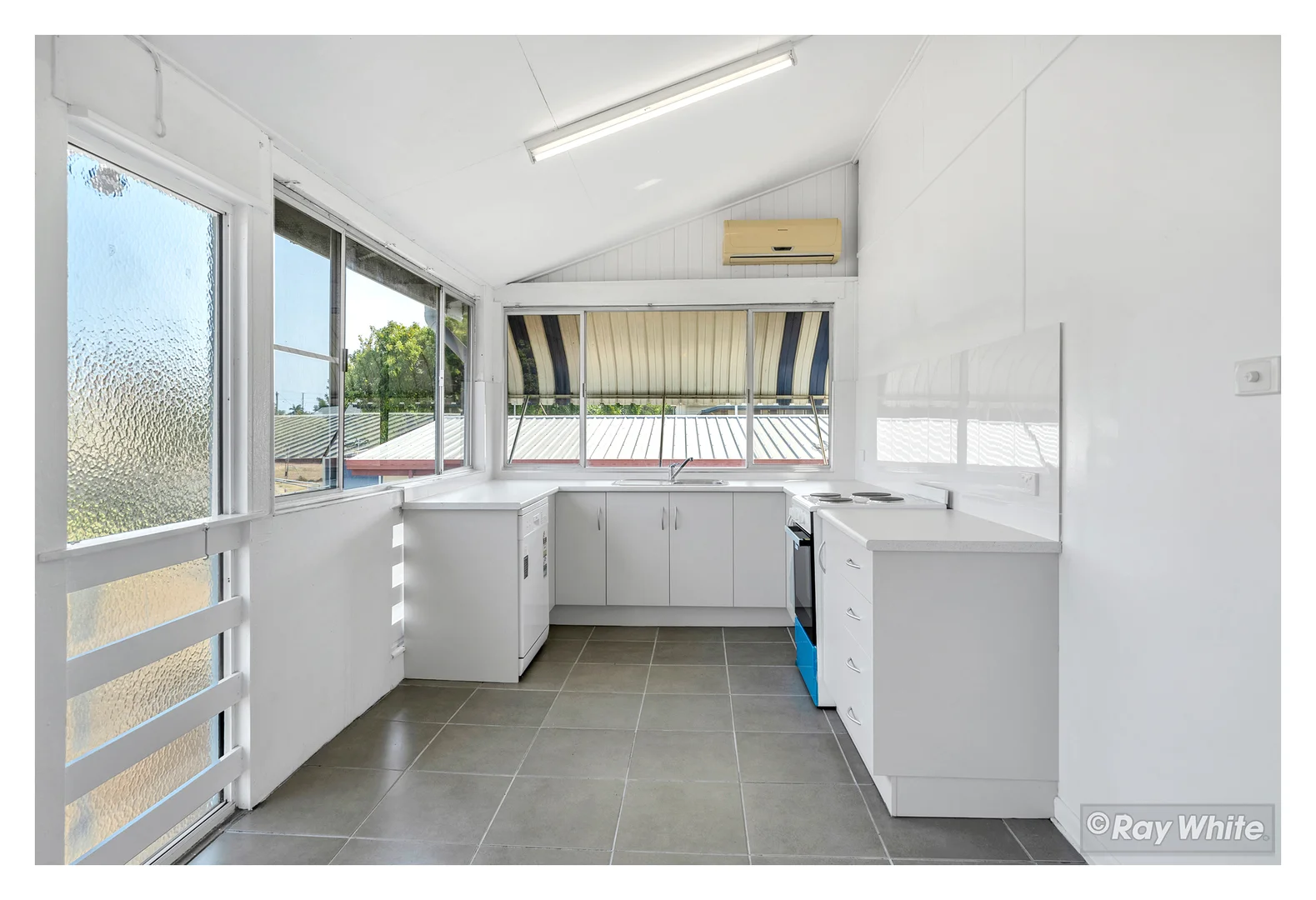 Additional image 6 of 4 Edgar Street, Park Avenue QLD 4701