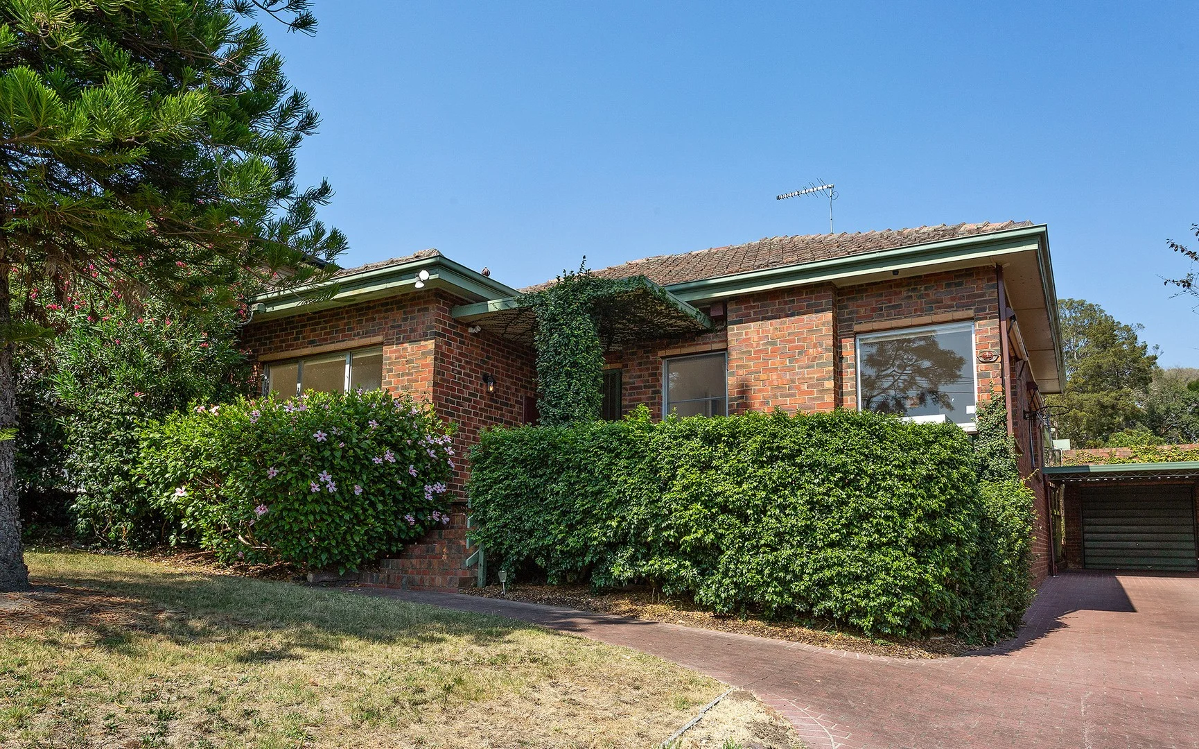 122 Winmalee Road, Balwyn VIC 3103