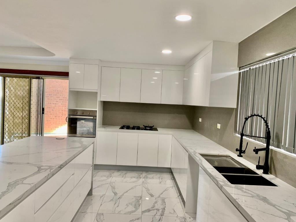 10 GLENLEA St, Canley Heights NSW 2166 House For Rent 850 Domain