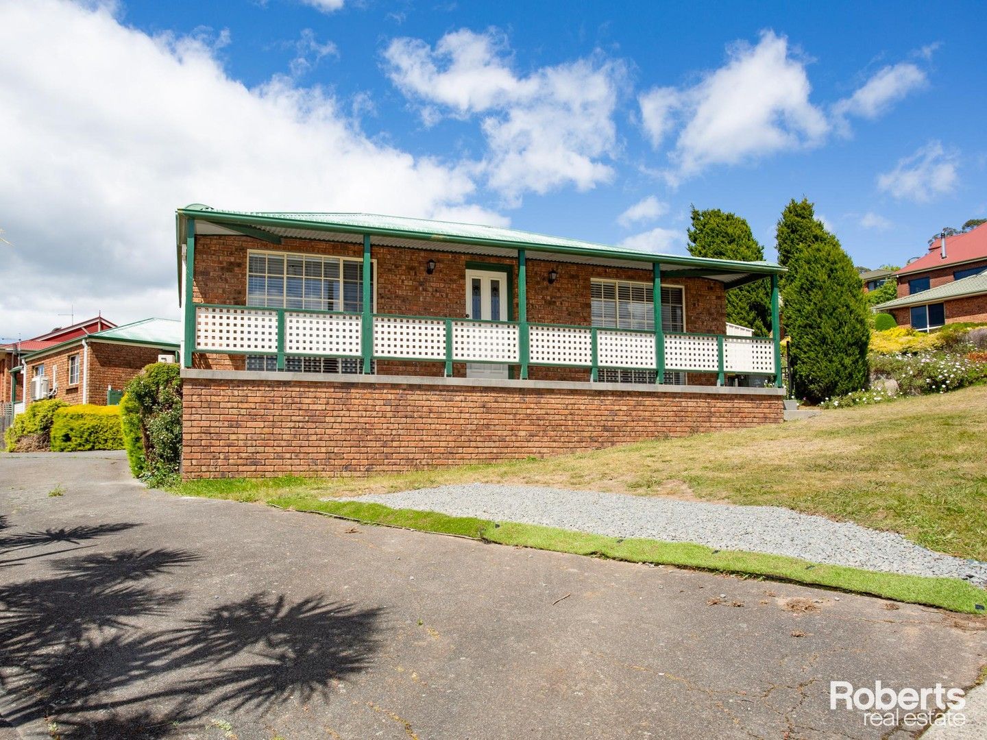 2 bedrooms House in 1/49 Floreat Crescent TREVALLYN TAS, 7250