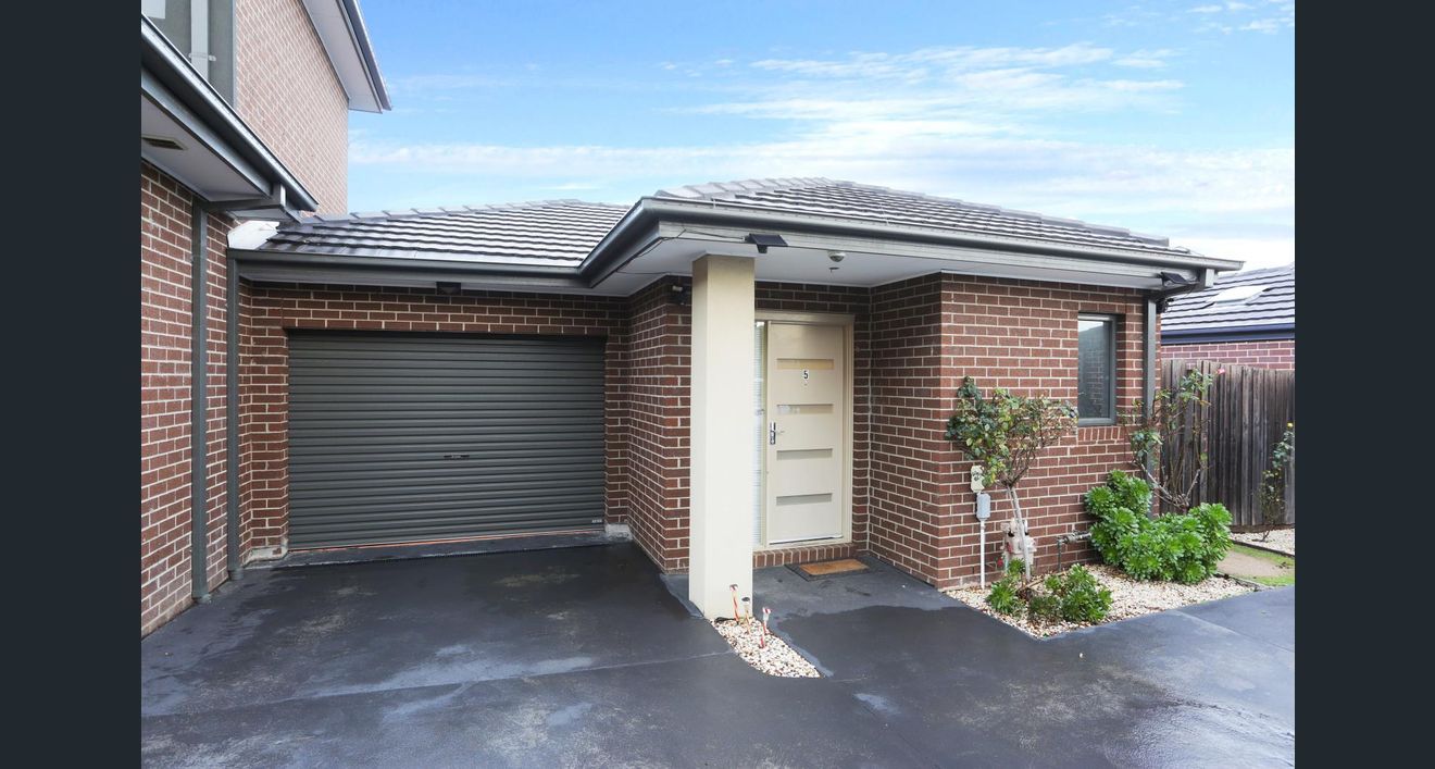 2 bedrooms Apartment / Unit / Flat in 5/27-29 Miranda Rd RESERVOIR VIC, 3073