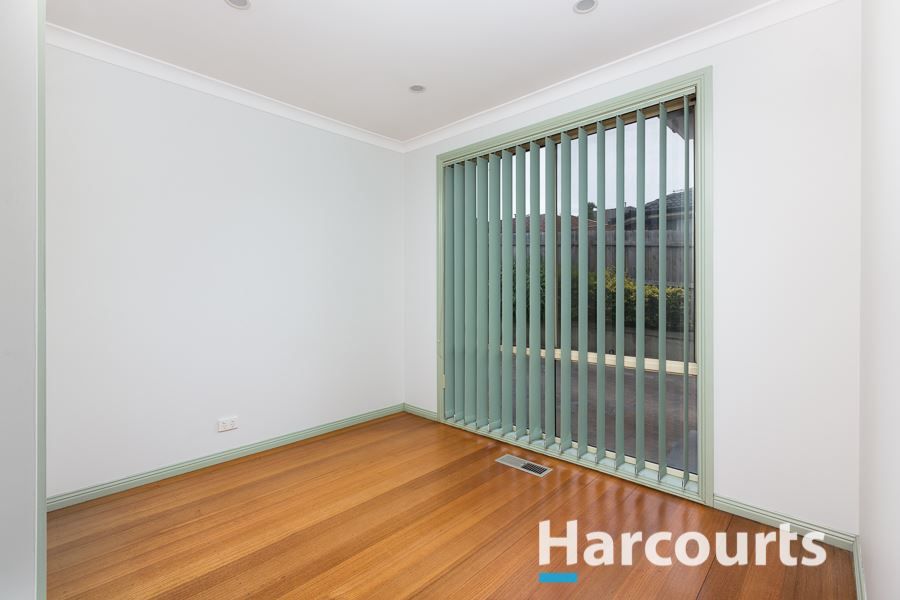 2/25 Camellia Avenue, Noble Park North VIC 3174, Image 2