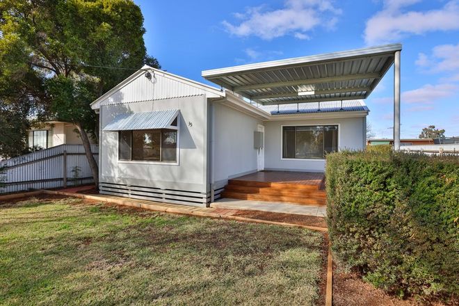 Picture of 35 Ronald Street, ROBINVALE VIC 3549