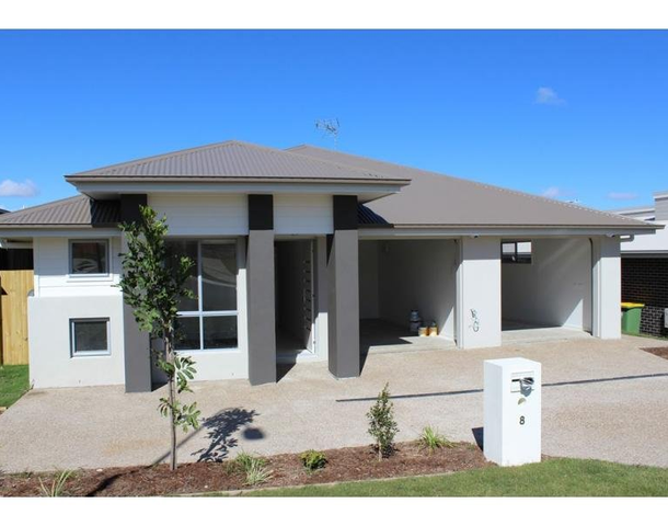 8 Parkview Drive, Glenvale QLD 4350