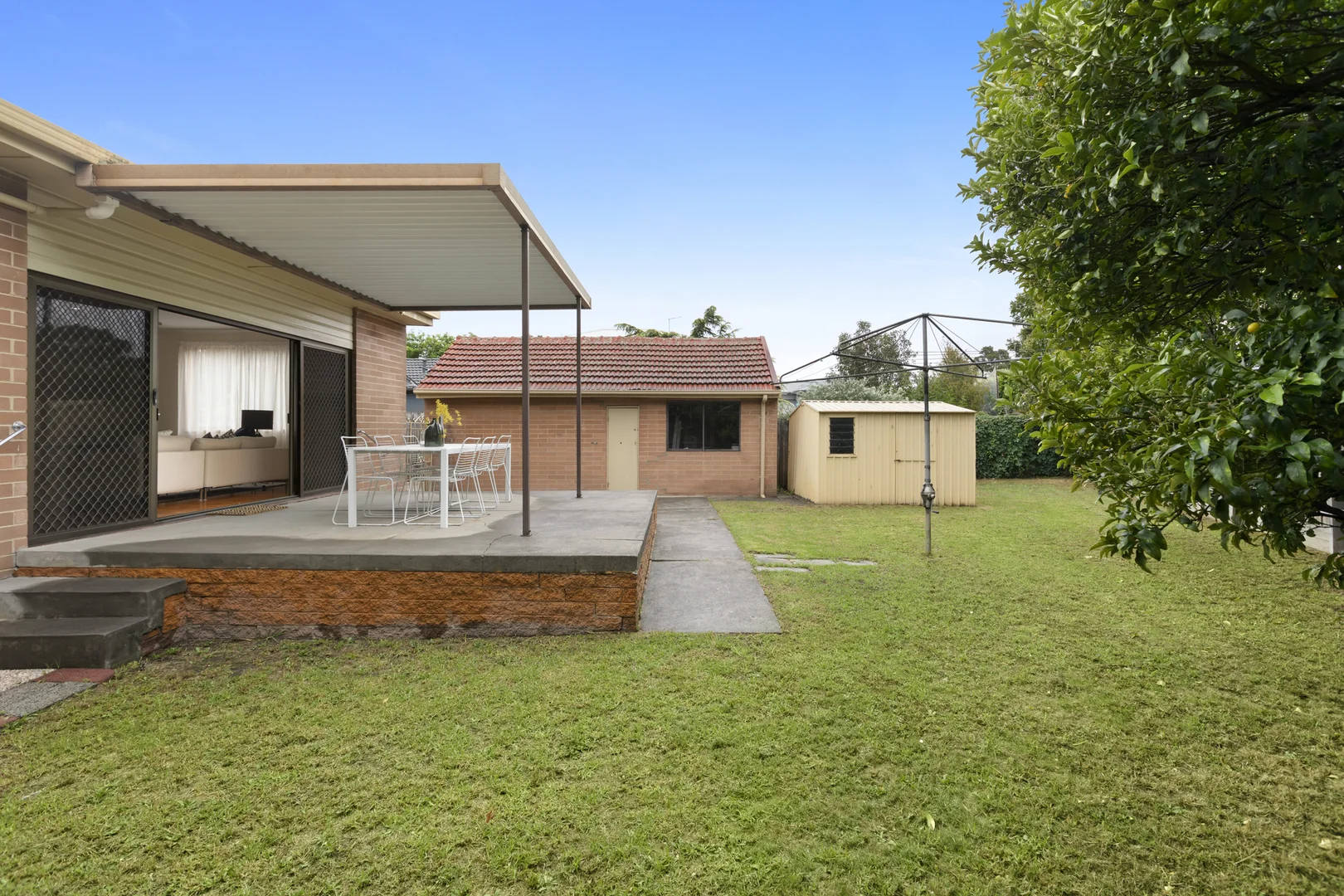 Additional image 6 of 2 Lawborough Avenue, Parkdale VIC 3195