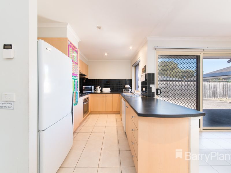 7 Cascade Crescent, Epping VIC 3076, Image 1