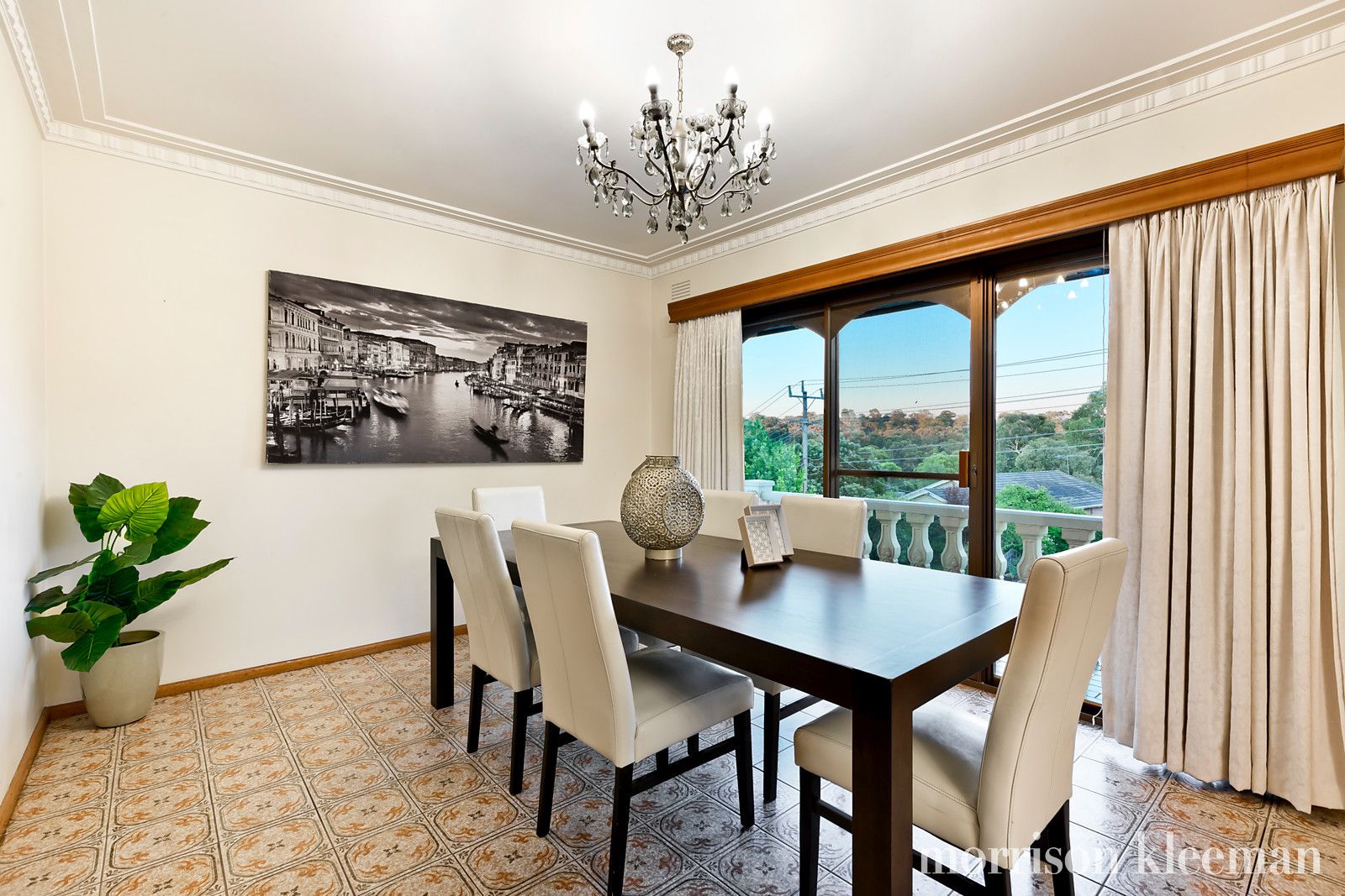 36 Wahroonga Crescent, Greensborough VIC 3088, Image 2