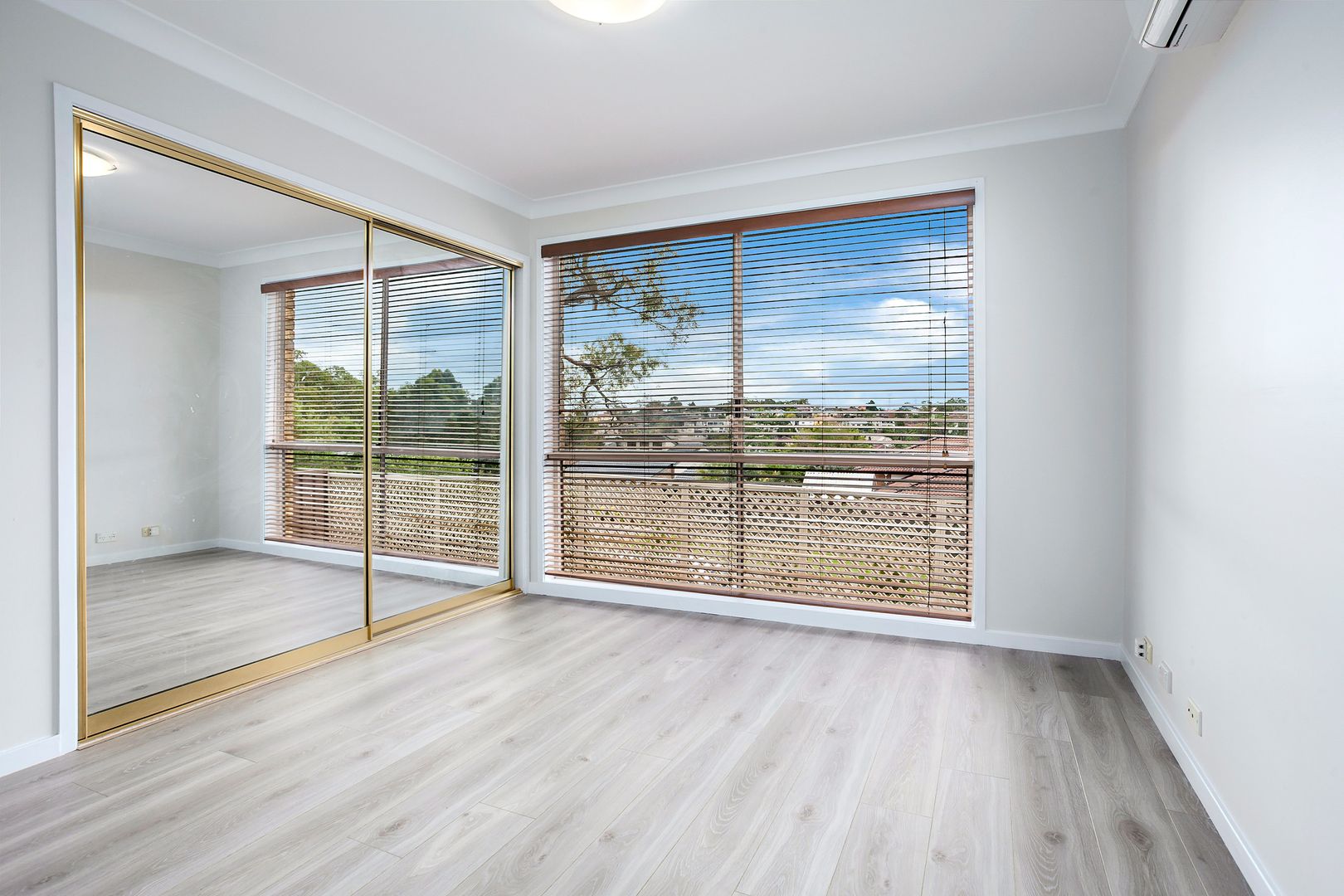 4 Tamarind Place, Alfords Point NSW 2234, Image 1