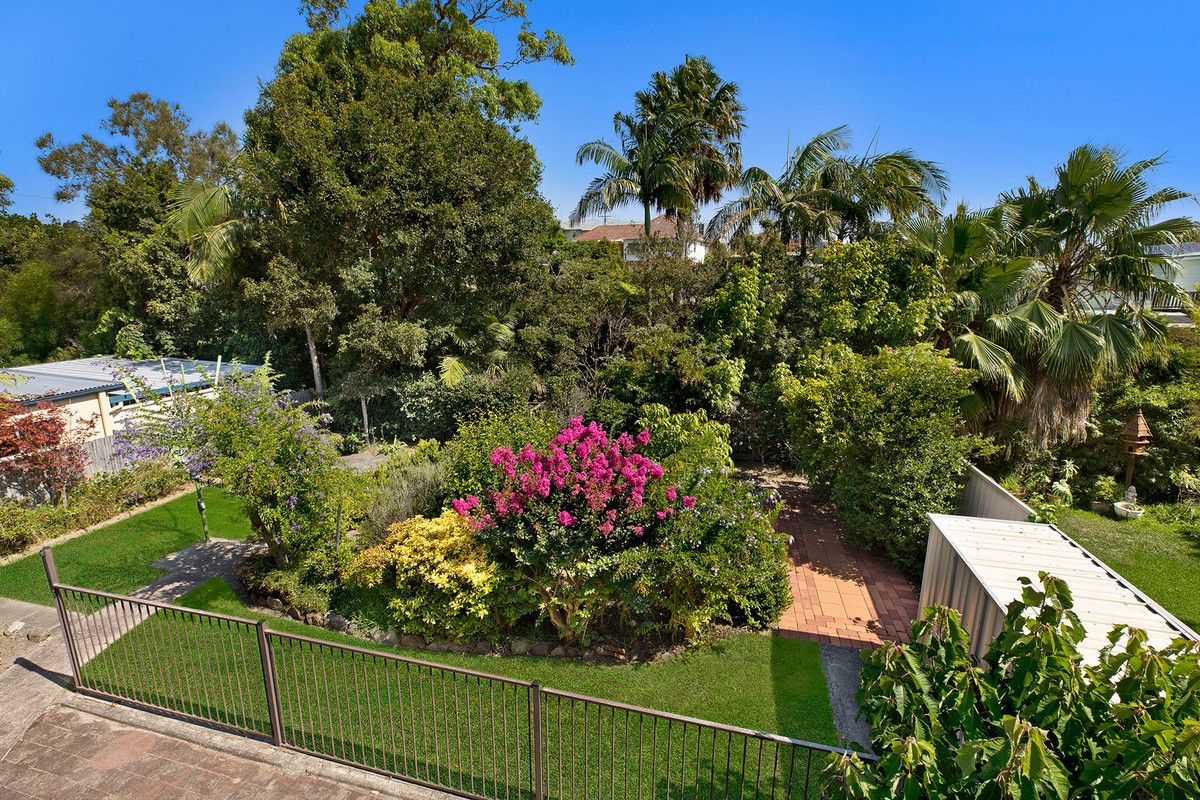 11 Willow Street, Long Jetty NSW 2261, Image 2