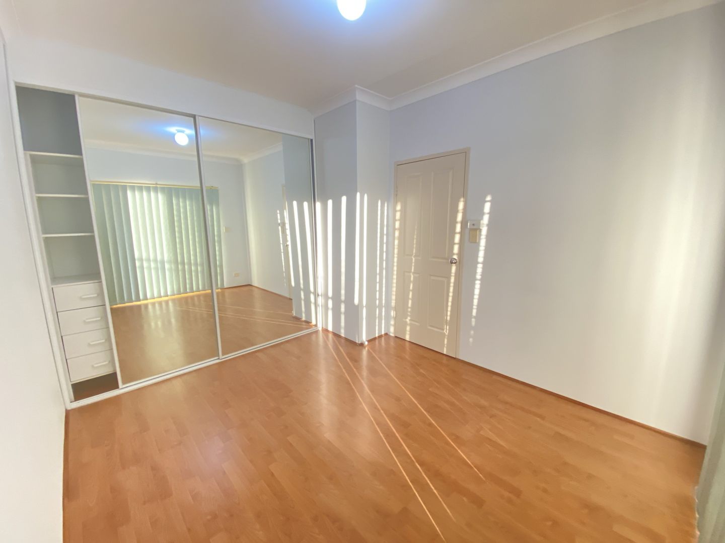 15/14-18 Fairlight Avenue, Fairfield NSW 2165, Image 2