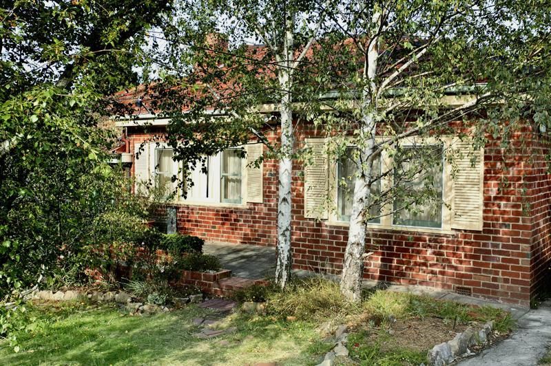 14 Lambourne Street, Surrey Hills VIC 3127, Image 2