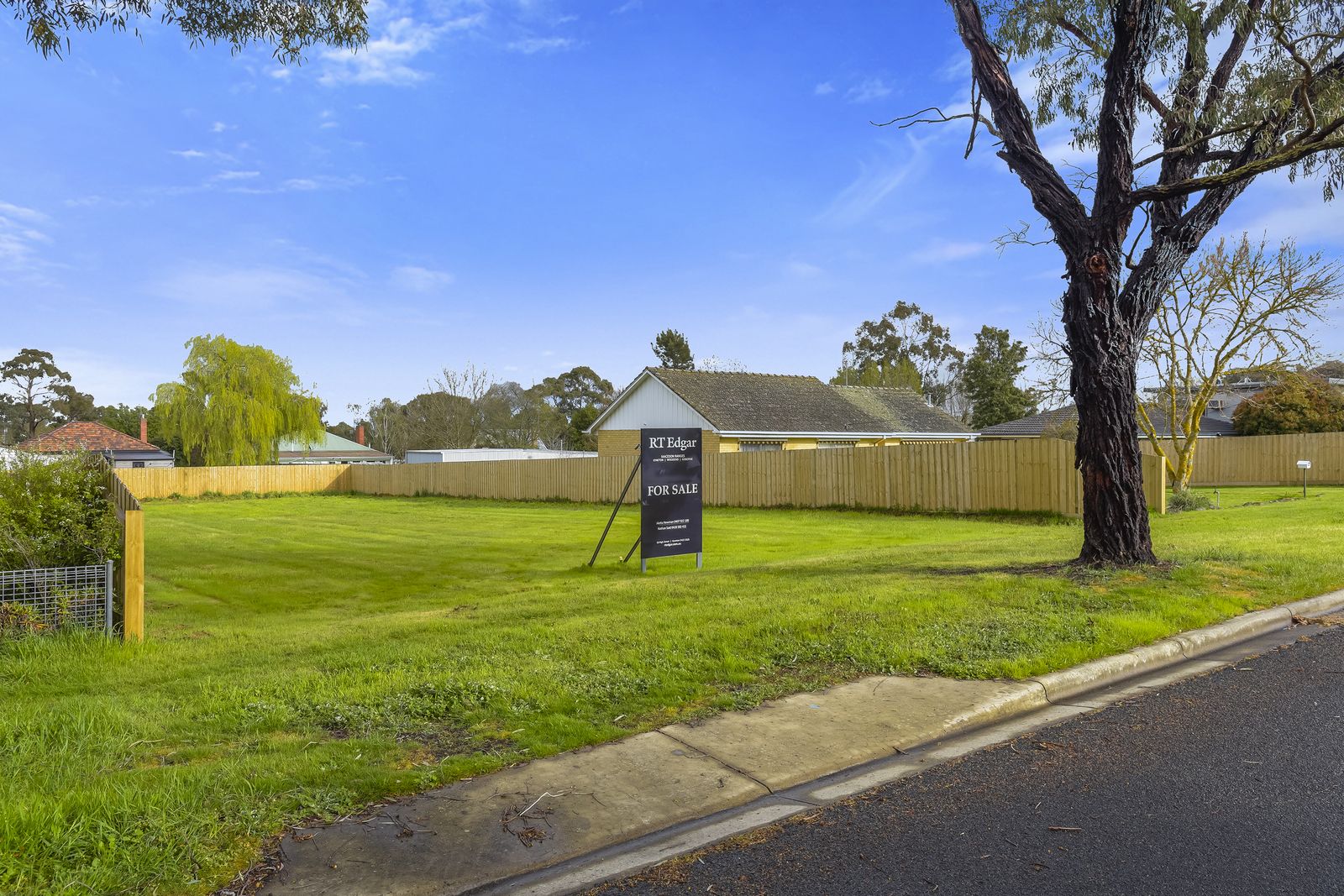 11 Barton Street, Kyneton VIC 3444, Image 1