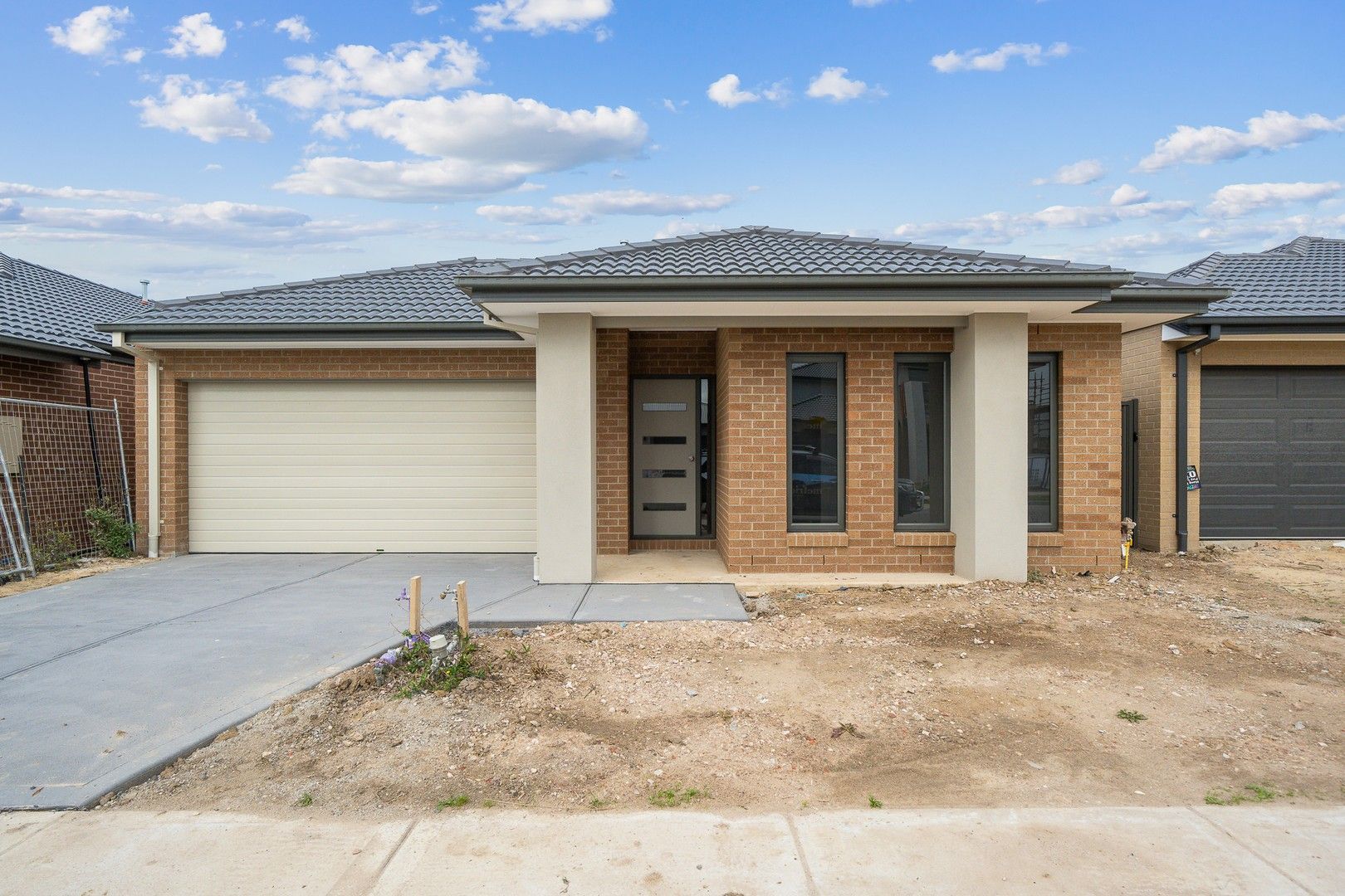 13 Theatre Cct, Clyde North VIC 3978, Image 0