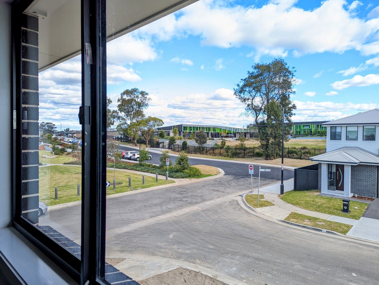5 bedrooms House in 88 Sister Haultain Ave BARDIA NSW, 2565