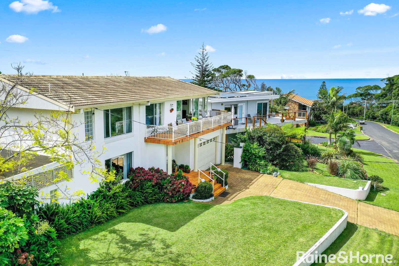 226 Mitchell Parade, Mollymook Beach NSW 2539, Image 1