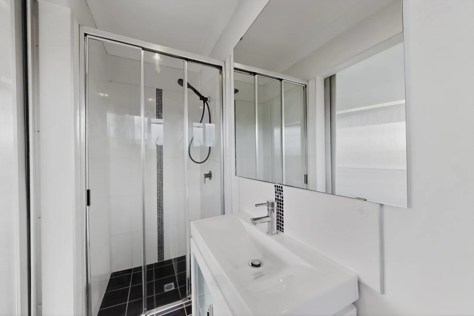 Additional image 8 of 9 Glencloy Street, Ferny Grove QLD 4055