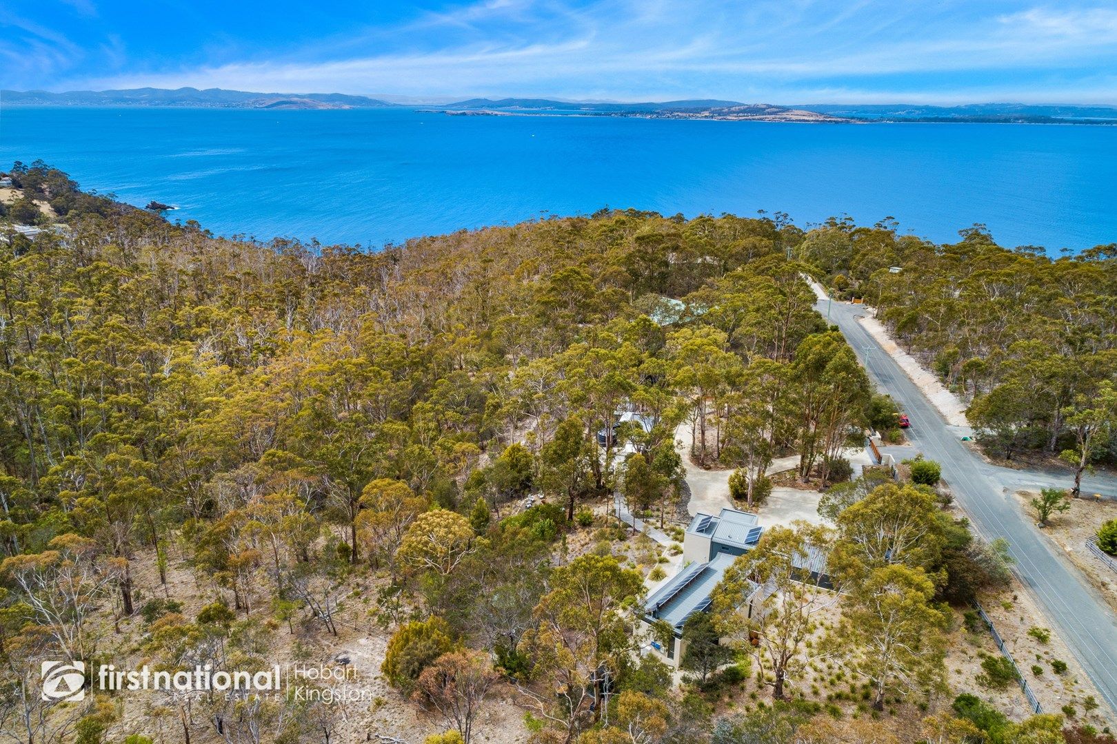 27 Fossil Cove Drive, Blackmans Bay TAS 7052, Image 1