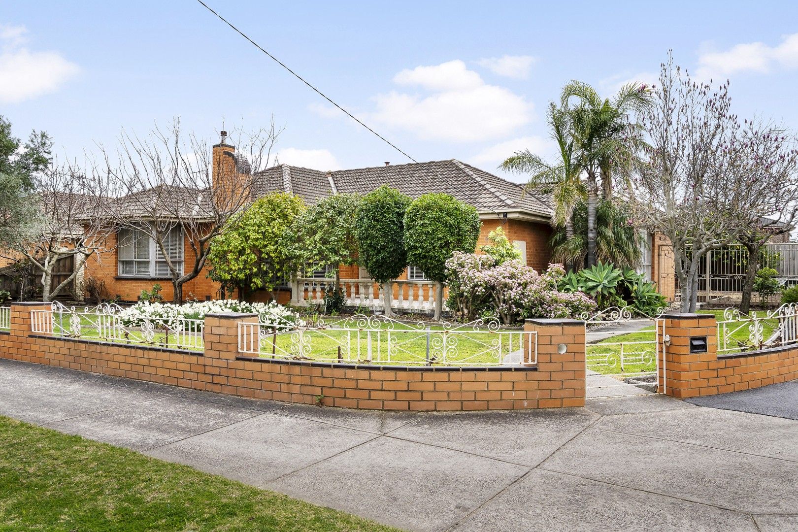 3 bedrooms House in 61 William Street GLENROY VIC, 3046