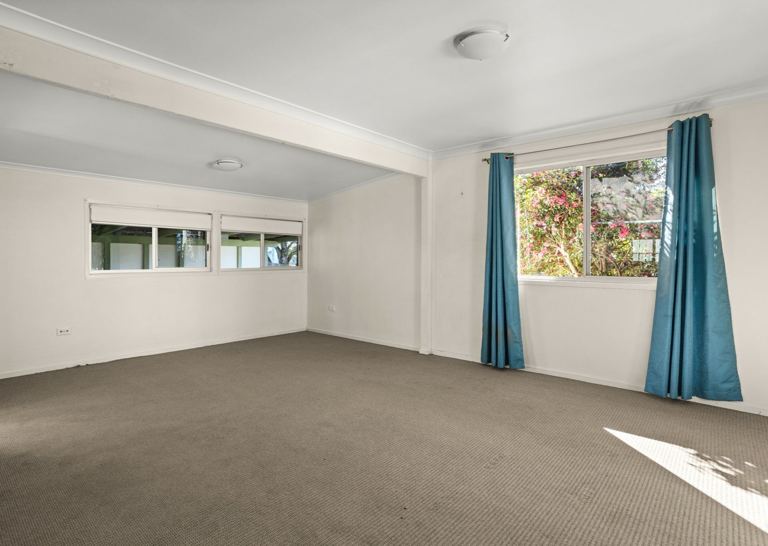 99 Edinburgh Drive, Taree NSW 2430, Image 2