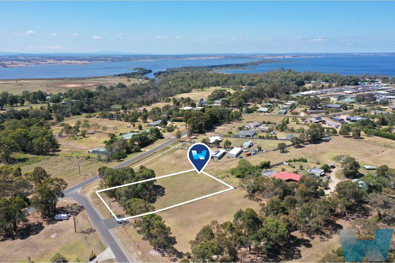 1 Lake Victoria Road, Eagle Point VIC 3878, Image 0