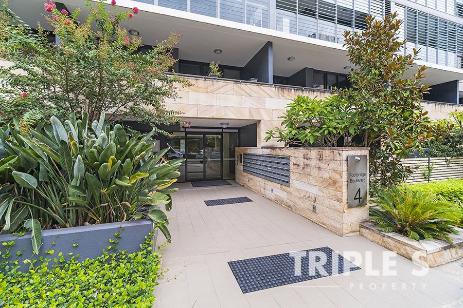 2 bedrooms Apartment / Unit / Flat in 909/4 Footbridge Boulevard WENTWORTH POINT NSW, 2127