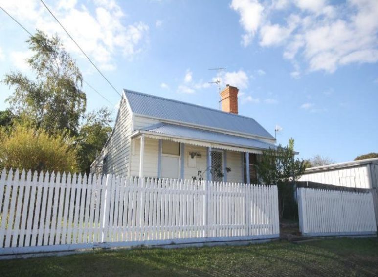 2 bedrooms House in 7 Glazebrook Street BALLARAT EAST VIC, 3350