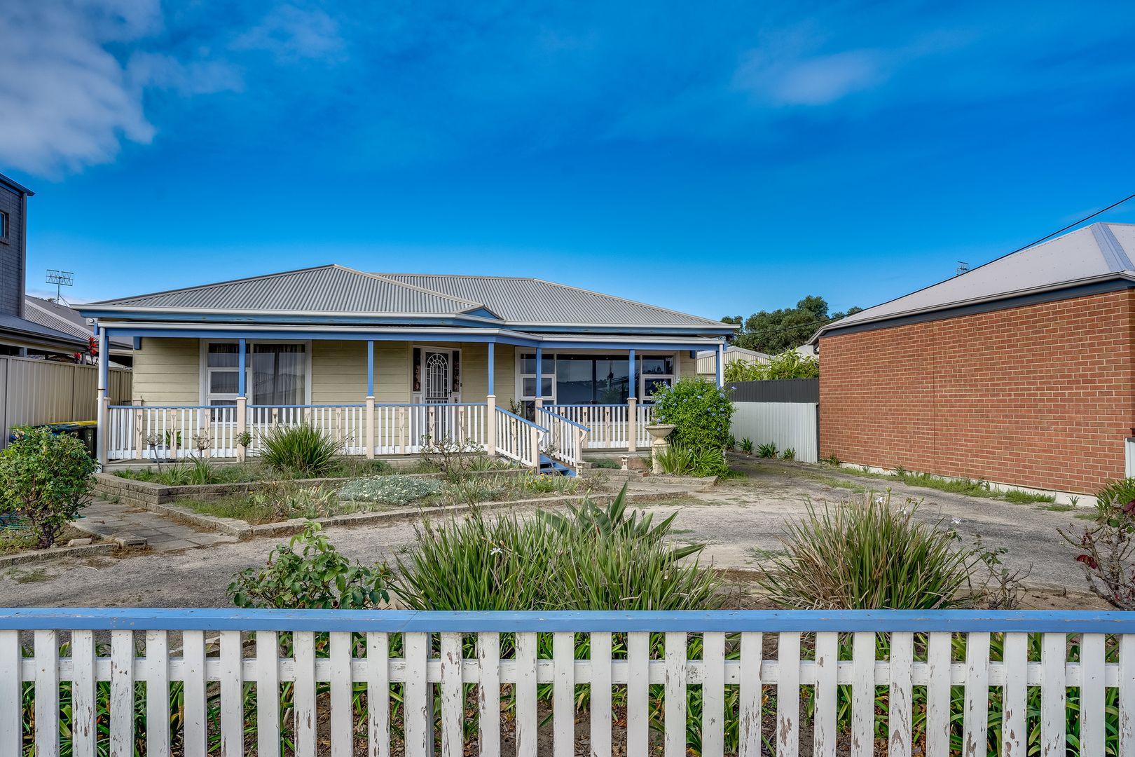 8 Harbour View Terrace, Victor Harbor SA 5211, Image 2
