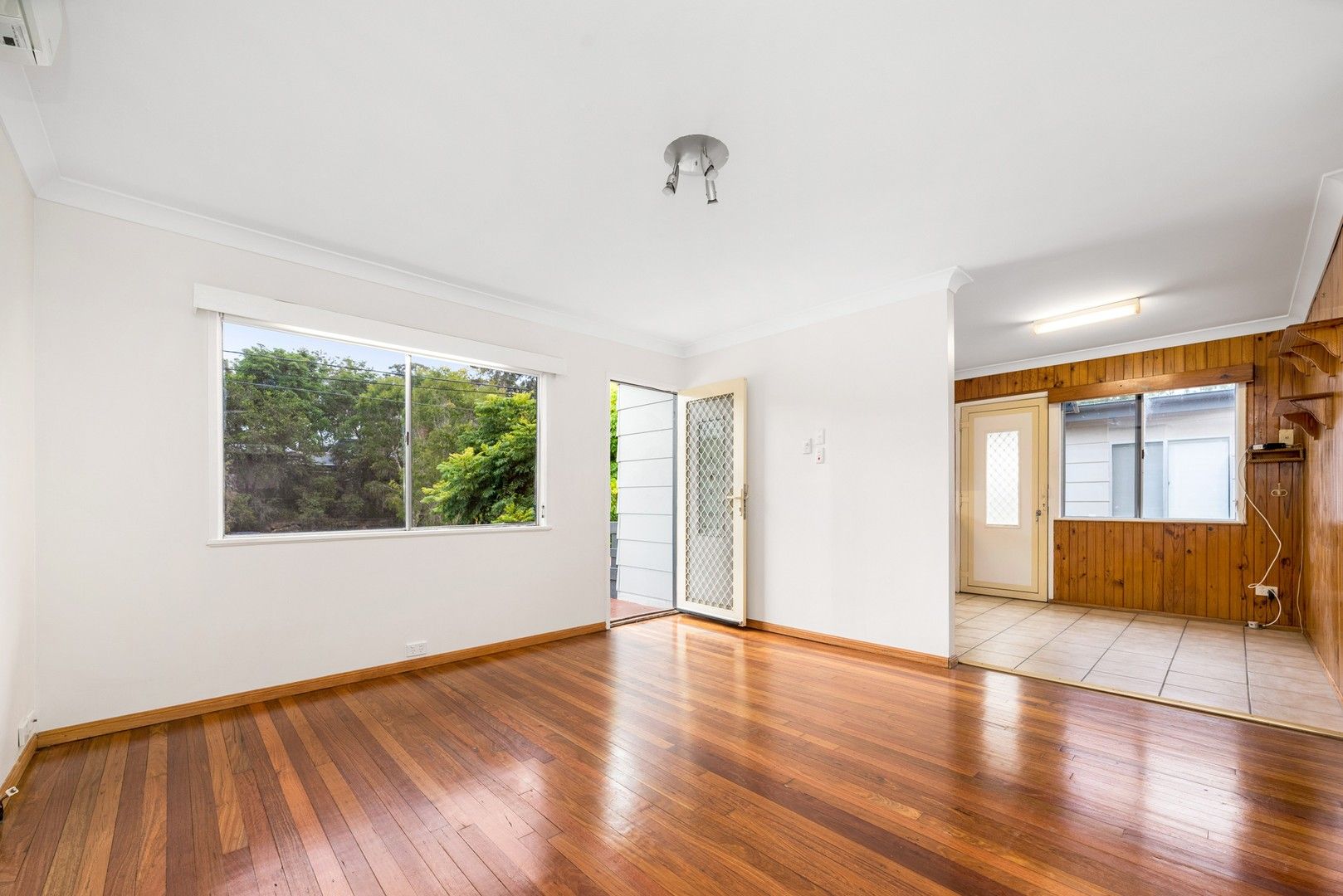 16 Nursery Road, Holland Park West QLD 4121 House For Rent Domain