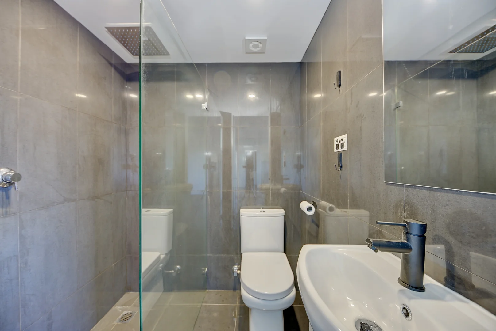 Additional image 3 of 614/212 Bondi Road, Bondi NSW 2026