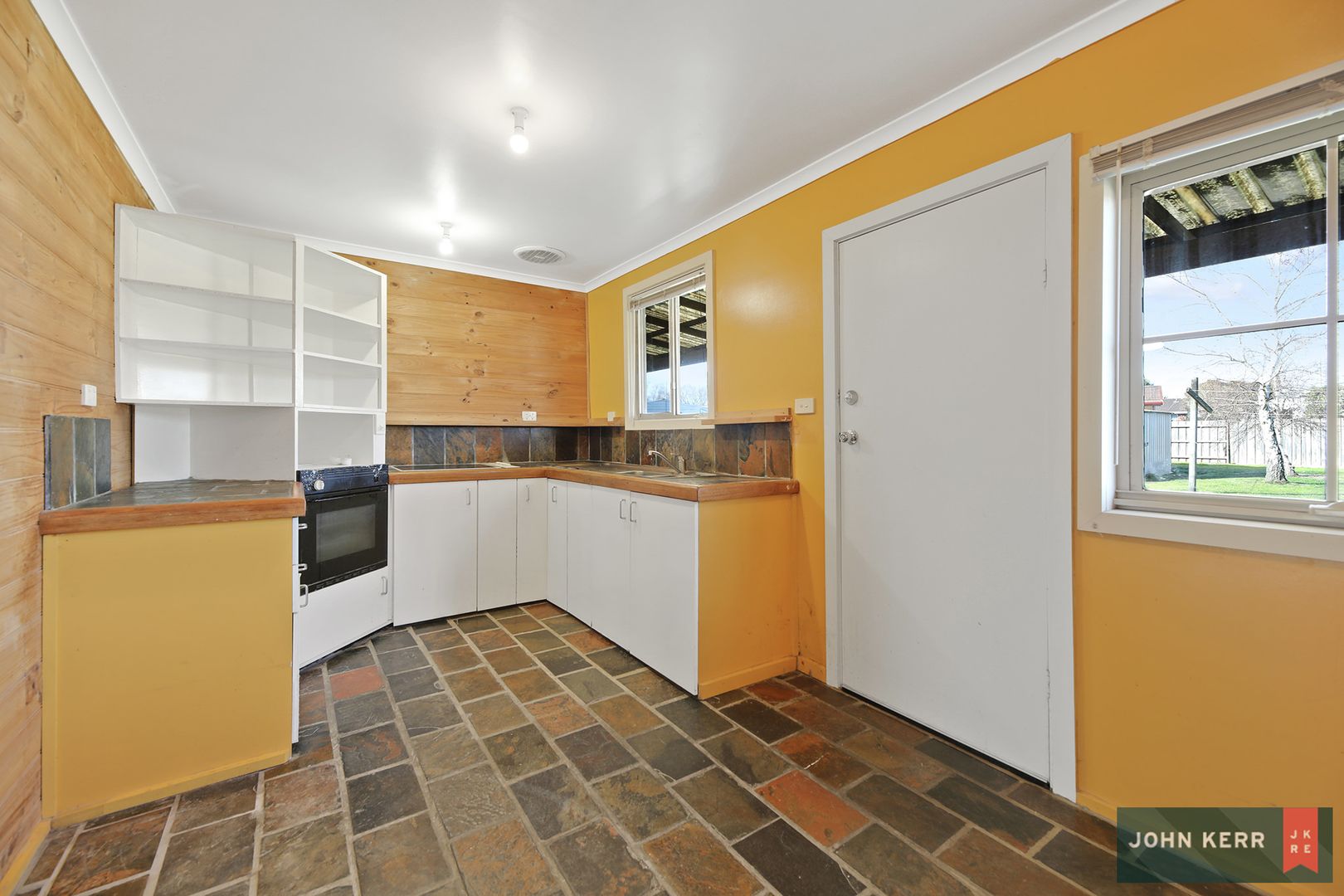 93 Western Avenue, Newborough VIC 3825, Image 2